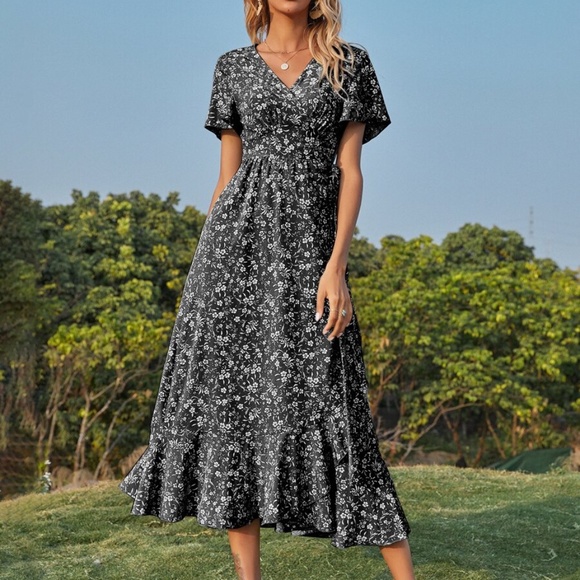 Boho Floral Print Belted V neck Ruffle Midi Dress - Picture 6 of 11